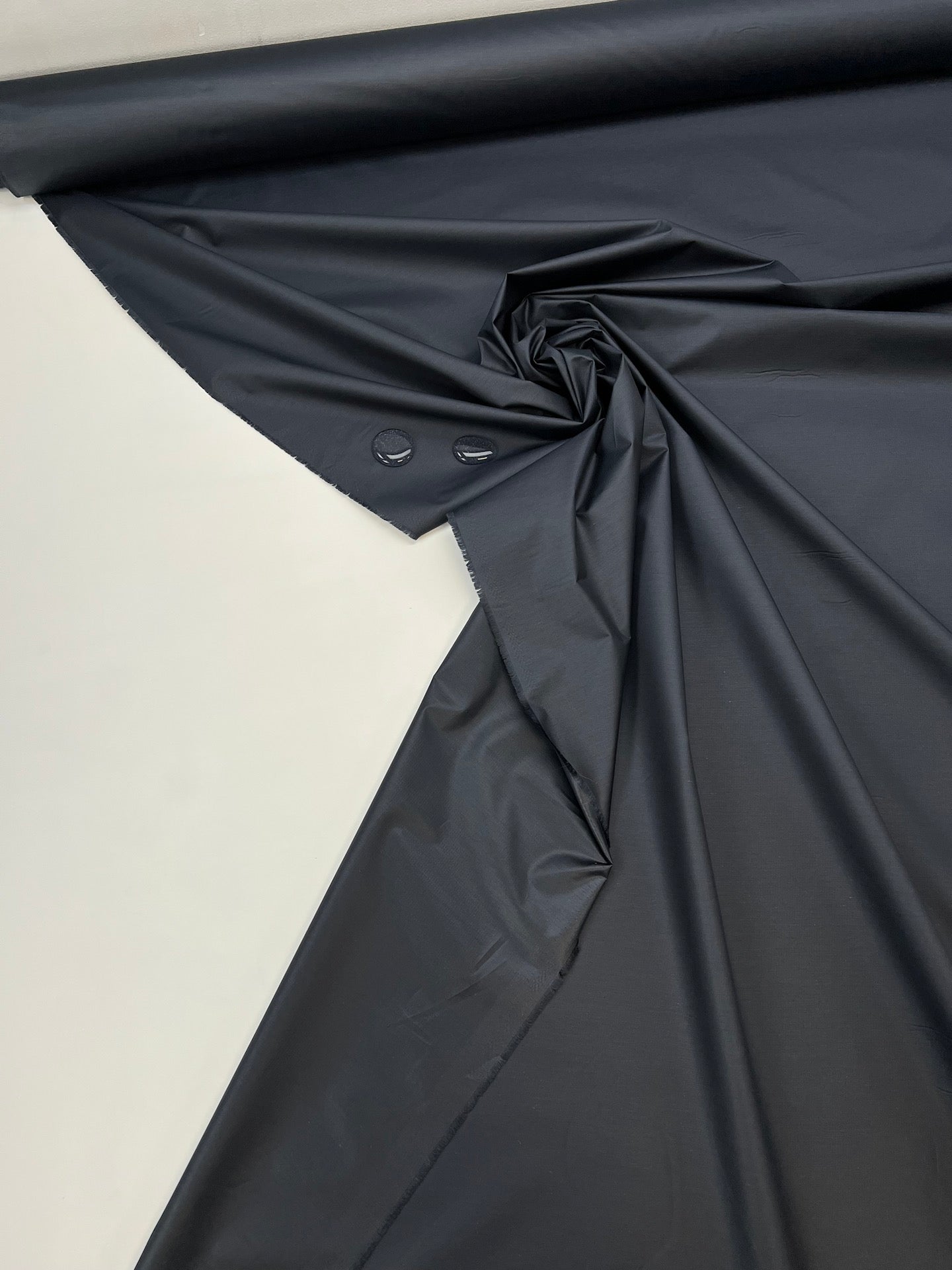LB-1355 – image 1