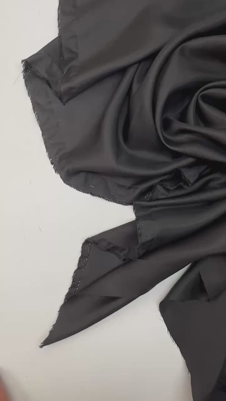 video 25392b3b-a5ea-4188-82c7-043f48f686f3